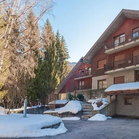Front Of Ski Slope - Free Parking Bardonecchia